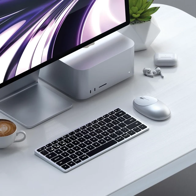 Alt view image 4 of 7 - Satechi Slim X1 Bluetooth Backlit Keyboard, Multi-Device Sync, Space Gray
Illuminated keys, for MacBook, iPad, iPad mini, Mac mini, iMac X1 Silver