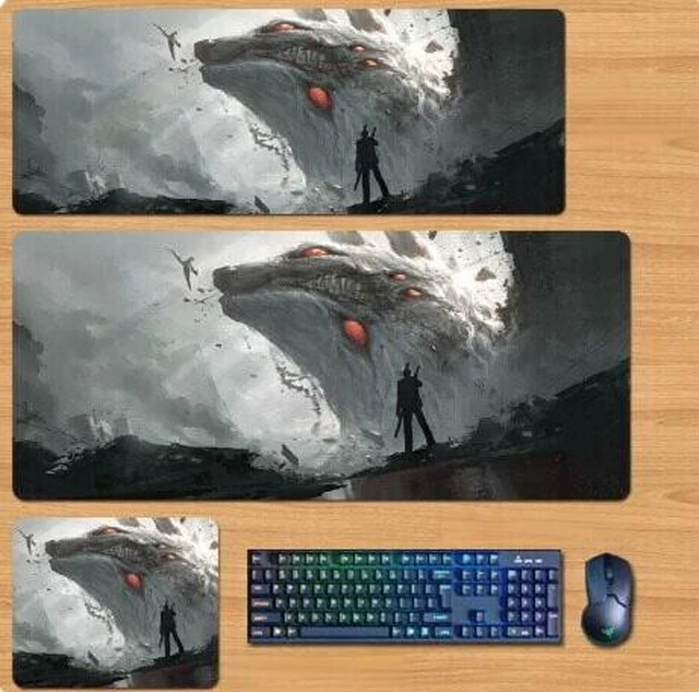 Main image of Chainsaw Man Skin mouse pad Extended Gaming Mouse Pad with Stitched Edges, Large Mouse pad with Non-Slip Rubber Base for Work & Gaming, Office & Home 300/250mm