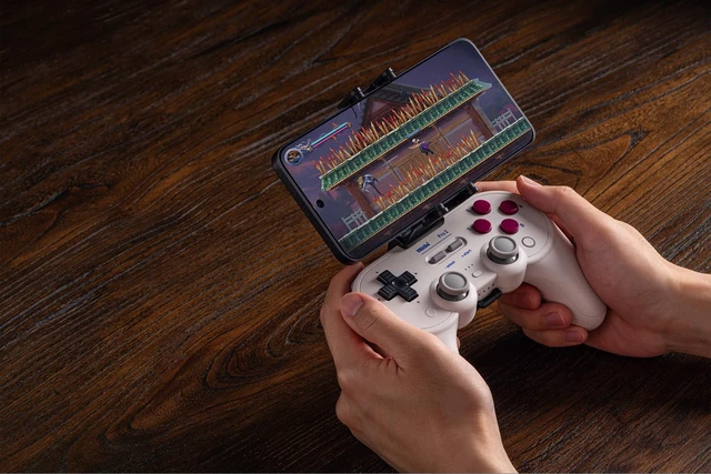 Alt view image 4 of 7 - 8BitDo Mobile Clip for Pro 2/Pro 3 Bluetooth Controller