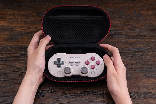 Alt view image 6 of 7 - 8Bitdo Classic Controller Travel Case for SN30 Pro, M30 Bluetooth Controllers (Medium)