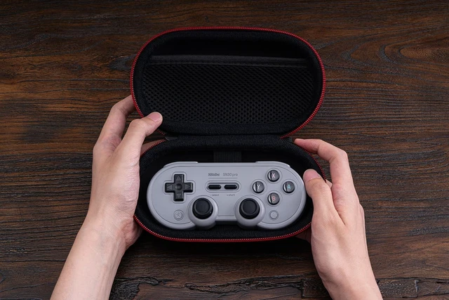 Alt view image 7 of 7 - 8Bitdo Classic Controller Travel Case for SN30 Pro, M30 Bluetooth Controllers (Medium)
