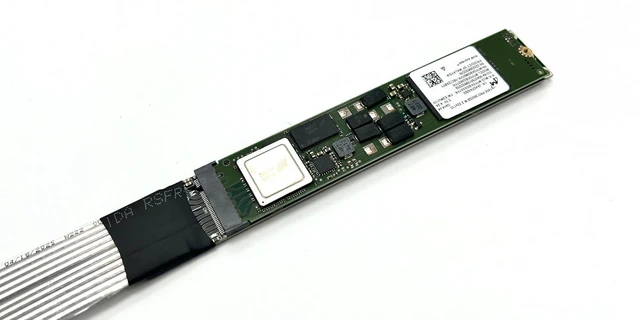Alt view image 3 of 5 - ADT-K44S PCIe 5.0 M.2 M Key SSD Extension Cable 128Gbps High Speed Compatible with NVMe 2280 22110 SSD (K44SH-SI,20CM)