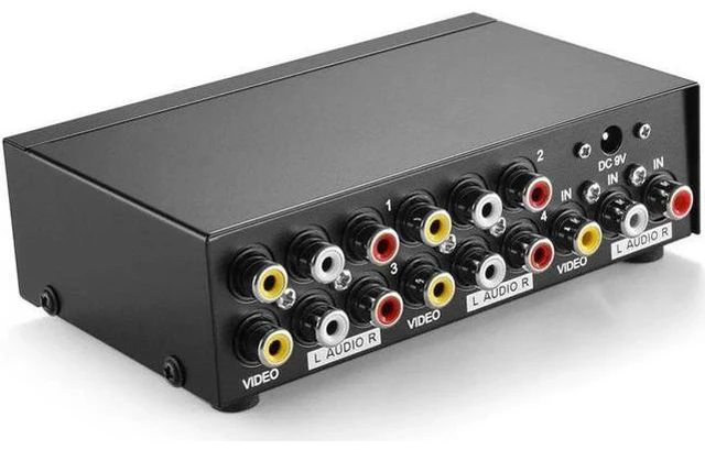 Alt view image 5 of 6 - AV Splitter DVD HDTV RCA Video Splitter Box 1 to 8 out 3RCA Distributor 1 in 4 R