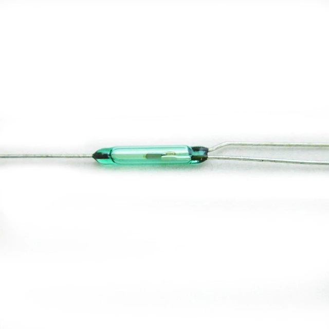 Alt view image 2 of 3 - 5pcs Glass Seal Reed Switch - Normal Close Magnetic Induction N/C SPDT 2.0x14mm