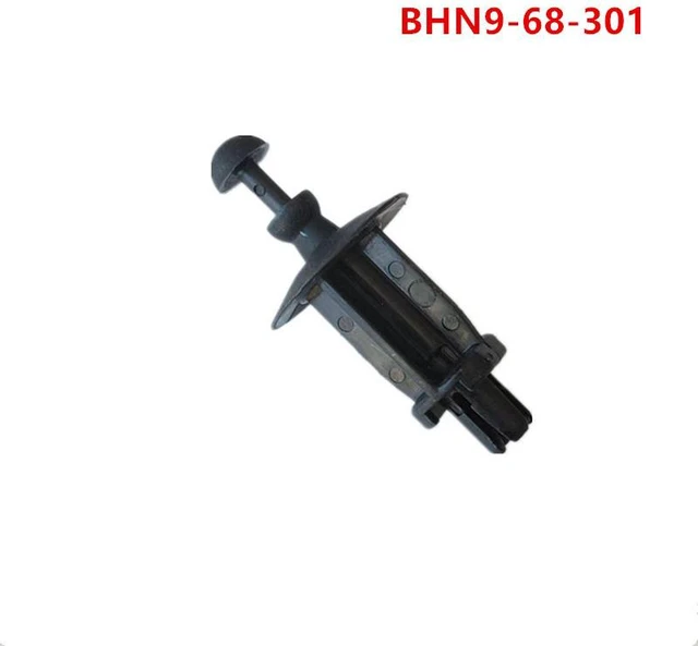 Main image of BHN9-68-301 Trunk Clip Hook for Mazda 3/CX-30/CX-3/MX-30 - Cargo Area Retaining Clip Fastener for Trunk Lining & Panels (OE: BHN968301)