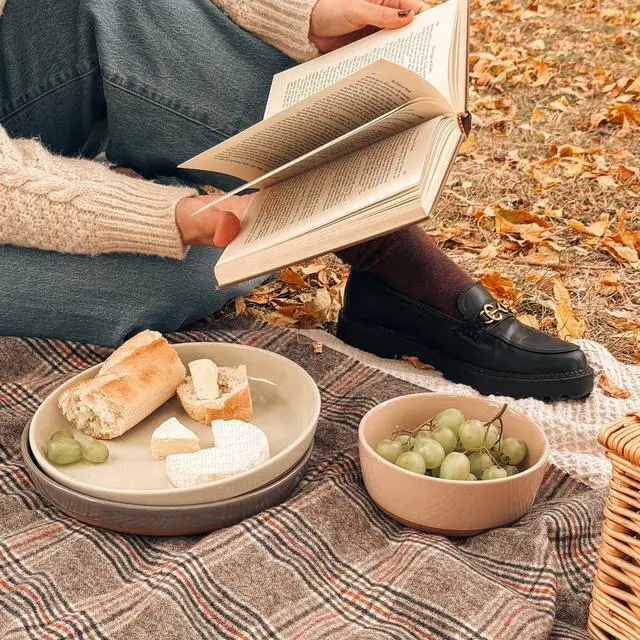 Alt view image 7 of 7 - Set of 4 Porcelain Bowls, 25oz - Microwave, Dishwasher & Oven Safe for Soup, Cereal, etc.