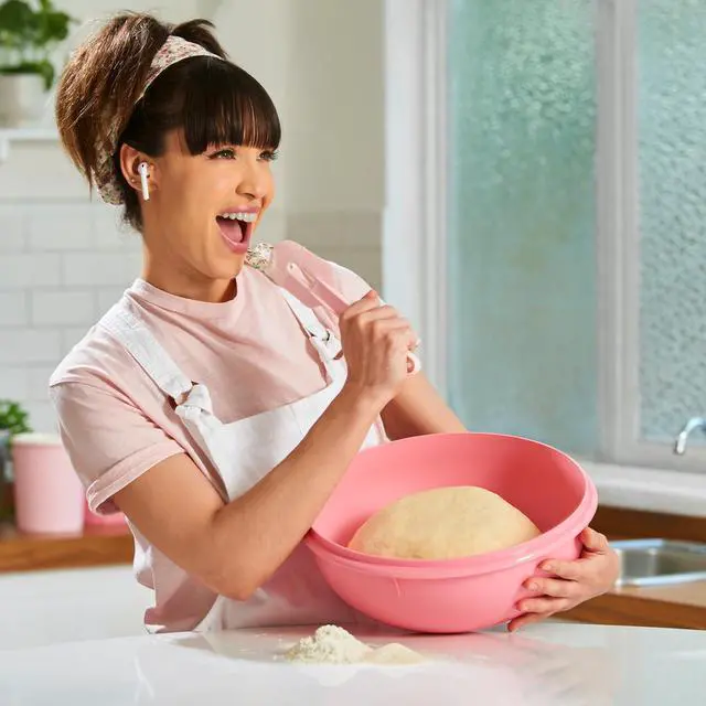 Alt view image 6 of 6 - Fix-N-Mix 1.7 Gallon Mixing Bowl with Lid, Pink Vintage Color, Dishwasher Safe and BPA Free (6.5 L)