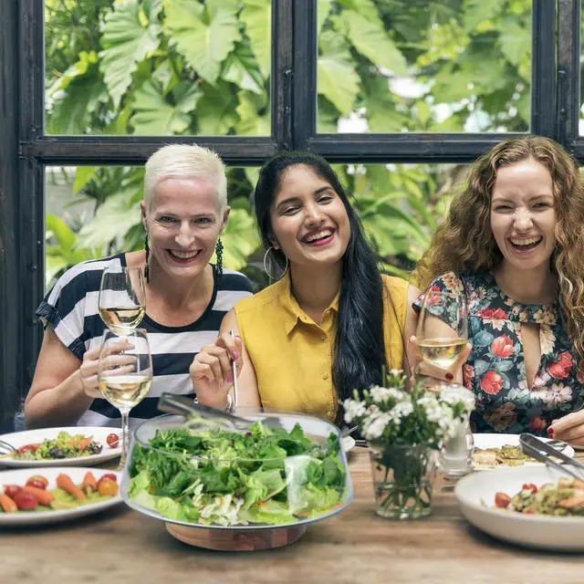 Alt view image 7 of 7 - Extra Large Glass Salad Bowl Set - Party Salad Bowls with Acacia Wood Base and Serving Utensils - Elegant and Practical Kitchen Must-Have
