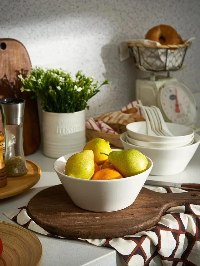 Alt view image 5 of 7 - 58.5 OZ Large Ceramic Salad Bowls Set of 4 - Microwave & Dishwasher Safe, Ideal for Salad, Fruit, Pasta, Snacks, Oatmeal - Soup Bowls Set for Restaurant, Party, Daily Use, Wedding, Soft White