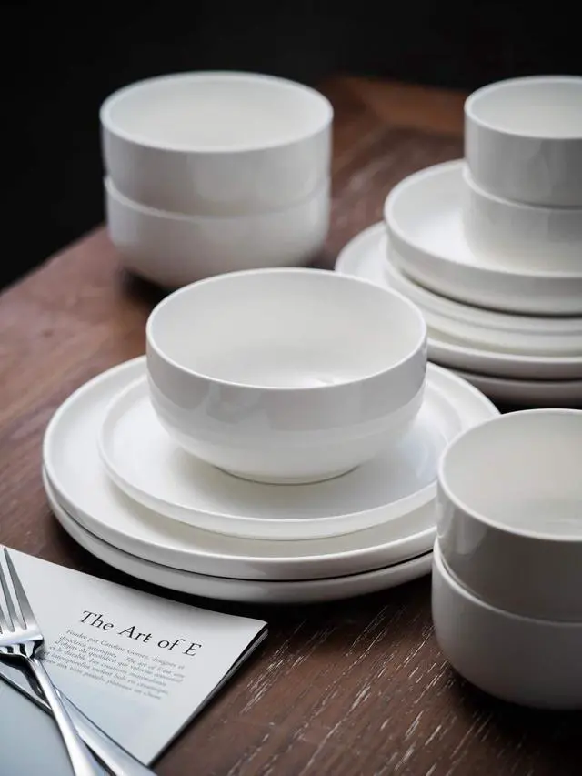Alt view image 5 of 6 - Porcelain Bowl Set - 32 Ounce for Cereal, Salad and Soup, Bowls for Kitchen, Microwave and Dishwasher Safe - Set of 6, White