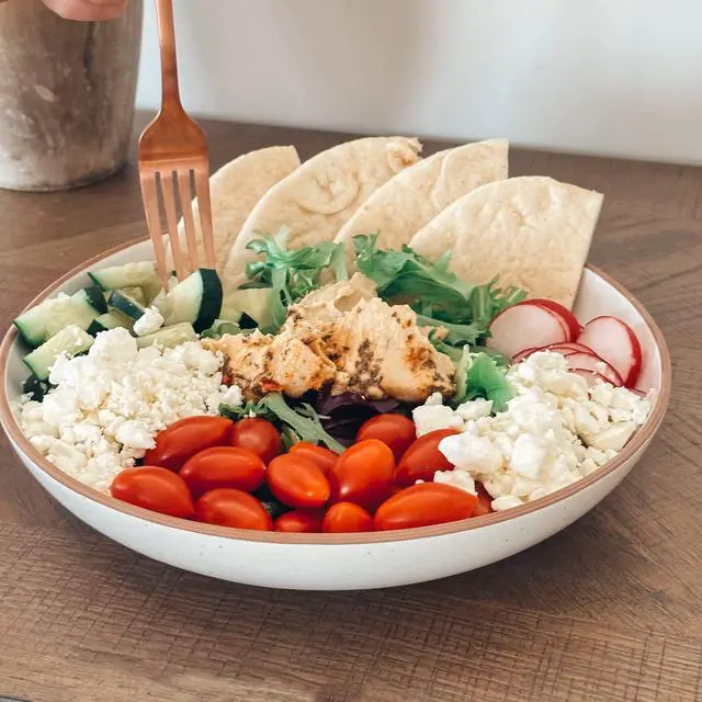Alt view image 6 of 7 - Ceramic Large Pasta Bowls 30oz, Set of 4 - Serving, Salad, Dinner, etc Plate/Wide Bowl - Microwave, Oven, Dishwasher Safe Kitchen Dinnerware - Modern Porcelain Stoneware Dishes, Vanilla White