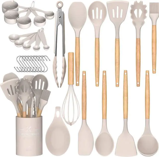 Alt view image 2 of 7 - Umite Chef Kitchen Cooking Utensils Set 5QT Enameled Cast Iron Dutch Oven with Lid & Cotton Potholders