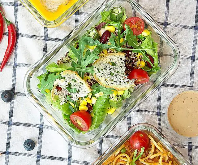 Alt view image 6 of 7 - M MCIRCO 8 Pack,30 oz Glass Food Storage Containers with Lids, Gray | Glass Meal Prep Containers,Airtight Lunch Containers with Lids, Microwave, Oven, Freezer and Dishwasher Friendly, BPA Free