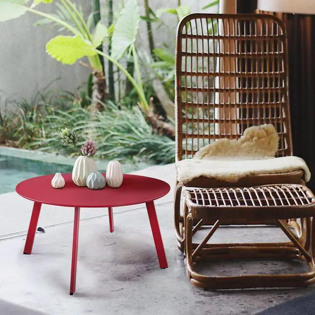 Alt view image 4 of 7 - Grand patio Outdoor Side Table, 28-inch Powder Coated Steel Round Coffee Table for Porch, Deck, Balcony, Poolside, Dark Red