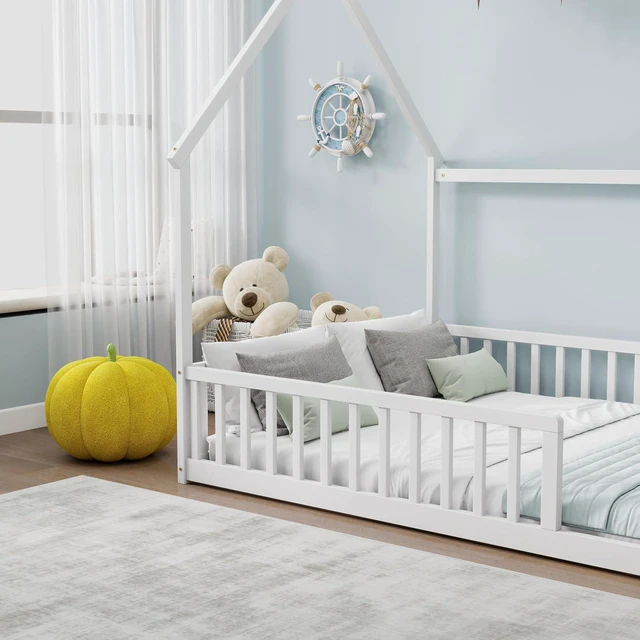 Alt view image 5 of 7 - Full Size House Bed Frame with High Fence, White
