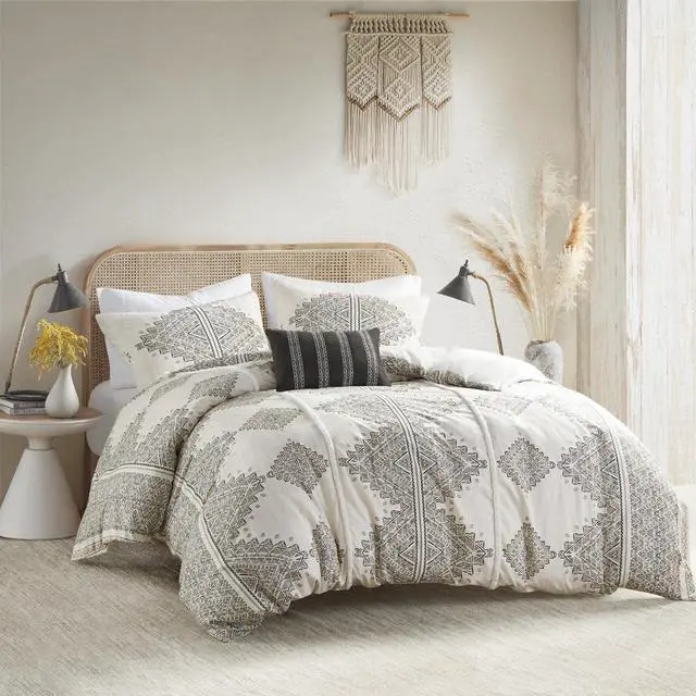 Main image of Soft Breathable Microfiber Full/Queen Duvet Cover Set - 4 Piece Printed Bedding Set with Pillowcases & Decorative Throw Pillow, Boho Chic Home Decor.
