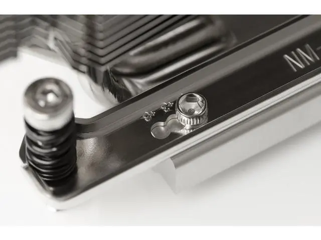 Alt view image 5 of 5 - Noctua NH-U9 TR4-SP3, Premium CPU Cooler for AMD sTRX4/TR4/SP3 (92mm, Brown)