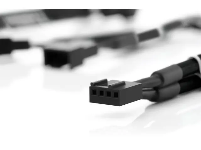Alt view image 2 of 2 - Noctua NA-SYC1 chromax.black, 4 Pin Y-Cables for PC Fans (Black)