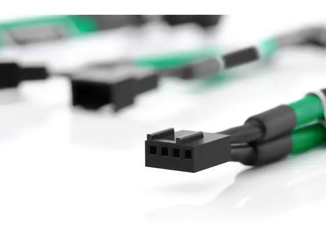 Alt view image 2 of 2 - Noctua NA-SYC1 chromax.green, 4-Pin Y-Cables (Green)