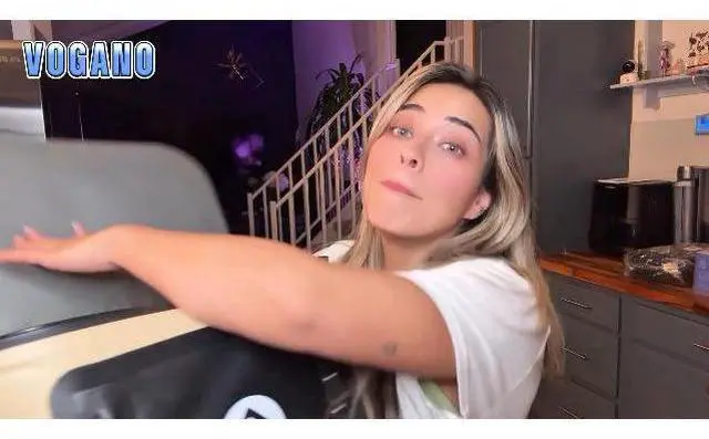 Main image of Vogano 40 Can Soft Cooler Bag - Insulated Leak-Proof Large Cooler Bag with Roll-Top Waterproof Seal | Portable Ice Chest for Camping, Beach, Travel, Picnics | 24HR Cold Retention