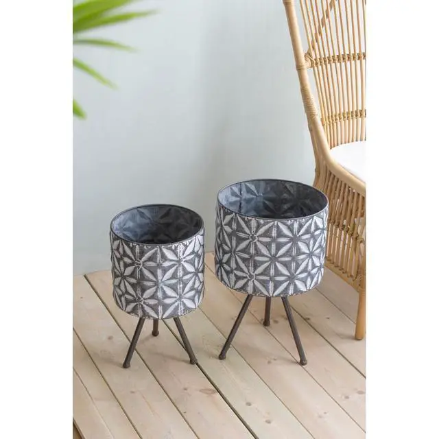 Alt view image 4 of 5 - Planter Set with Wooden Legs and Rope Texture for Backyard, Living Room, Lawn, Outdoor Flower Pot Set with Classic Design for Growing Flowers, Herbs, Plants (Gray + Iron)