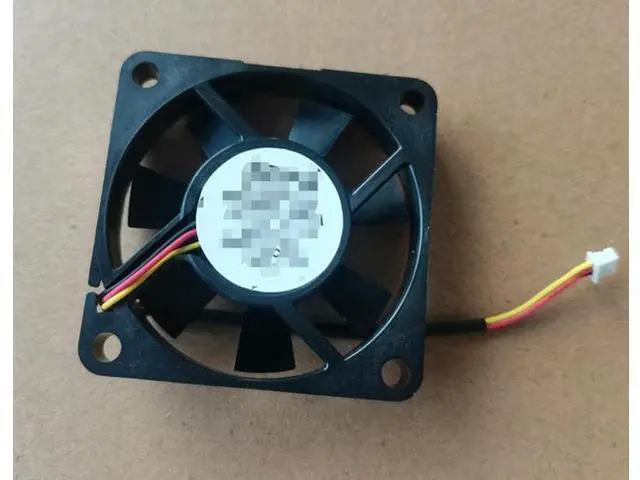 Main image of FOR FAN FOR MFB52A-12HA MFB50A-12A DC 12V 0.11A MFB50E-05 MFB50E-05-001-L6-00 5V 50x50x10mm 3-Wire Server Cooling Fan