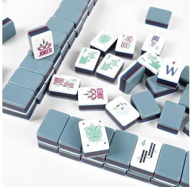 Alt view image 2 of 5 - Acrylic four-layer multi-color mahjong set - 160 pieces of American standard mahjong cards