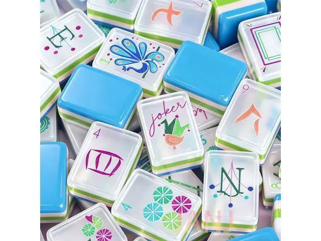 Alt view image 2 of 3 - A mahjong player is playing mahjong with four layers of acrylic European-style mahjong leisure color-matched playing cards.