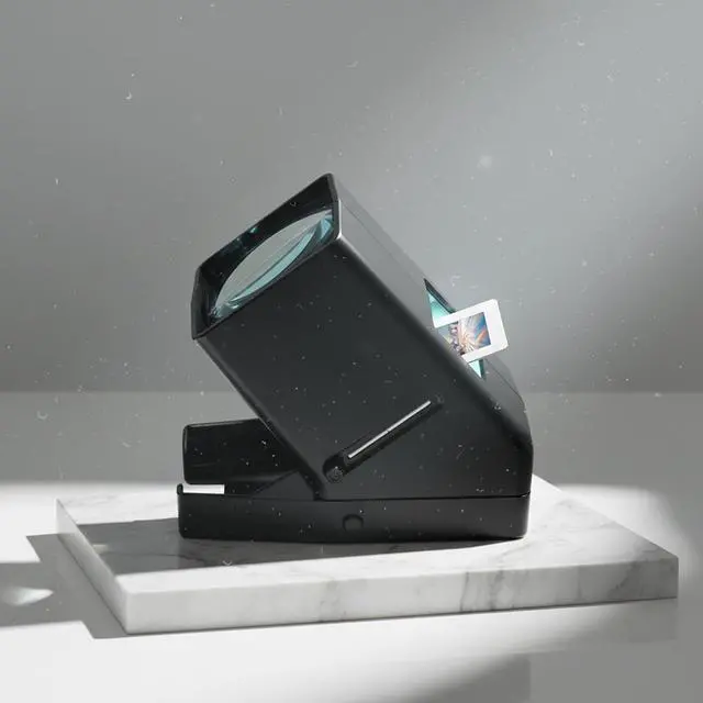 Alt view image 4 of 7 - Slide Film Viewer,LED Lighted for 135mm Slides and Film Negatives,Desk Top USB
