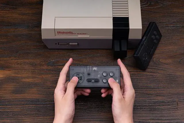 Alt view image 6 of 7 - ViewSonic N30 2.4G Wireless Gamepad for Original NES (Transparent Edition)
