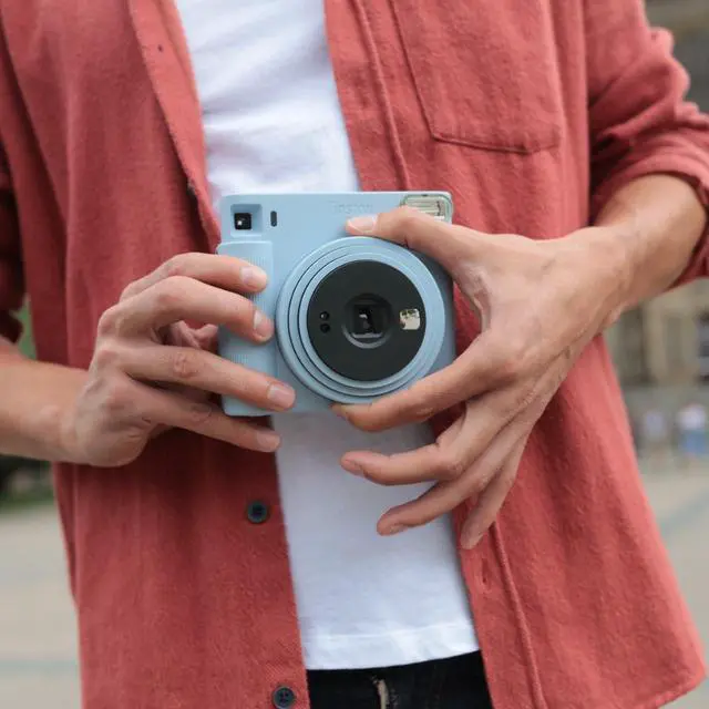 Alt view image 3 of 4 - Square SQ1 Instant Camera, Glacier Blue