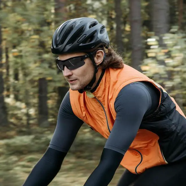 Alt view image 5 of 6 - Cycling Bluetooth Glasses with Open-Ear Hi-Fi Audio, AI Noise-Canceling Mic, UV400 Protection, IPX4 Waterproof, All-Day Battery, Ultra-Light 40g, Wind Noise Reduction, for Biking, Running & Scootering