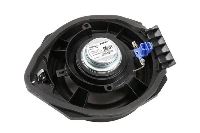 Alt view image 2 of 3 - 15905042 Front Door Radio Speaker