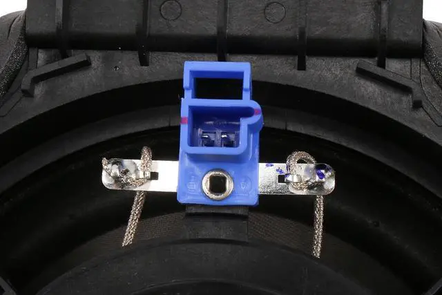 Alt view image 3 of 3 - 15905042 Front Door Radio Speaker