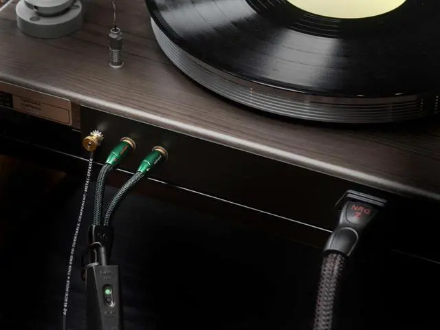 Alt view image 5 of 5 - 2.25 Meters Black Hole Ground Goody Series Cable