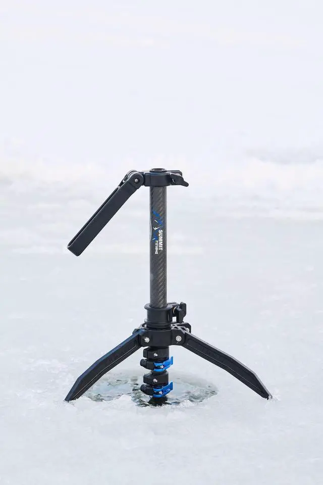 Alt view image 2 of 6 - Foward Facing Sonar Carbon Fiber Transducer Pole with Ice Mount