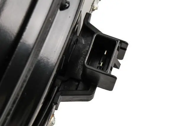 Alt view image 3 of 3 - 84510963 Front Door Radio Speaker