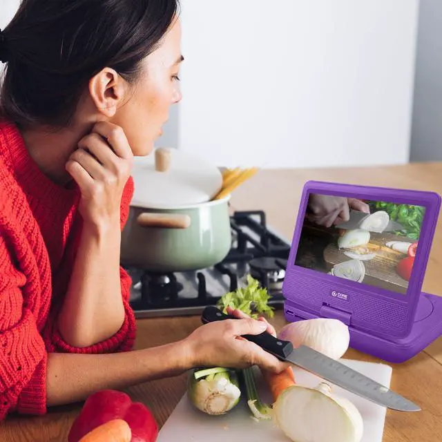 Alt view image 5 of 6 - 7" Portable DVD Player