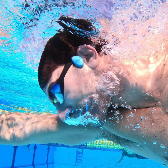Alt view image 2 of 6 - Swimbuds Bone Conduction 2 Waterproof Swim Player, 16GB | 100% waterproof, 16GB onboard storage, Bluetooth on land, MP3 AAC FLAC, secure fit, for swimming