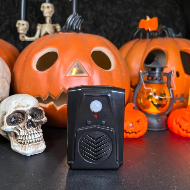 Alt view image 6 of 7 - PIR Motion Sensor Activated Sound Player Speaker with USB Cable, Download Your own MP3 Audio Files to Play Speech, Music or Sound Effects (Black)