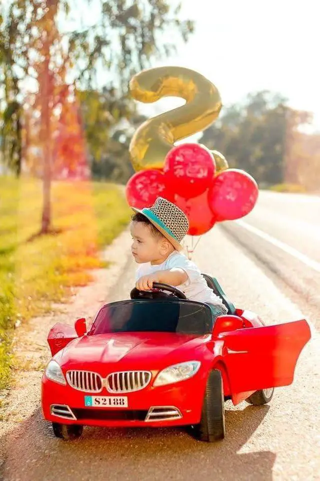 Alt view image 4 of 7 - Gold Number Balloon 40 Inch, 0 Number Balloons, 10 20 30 40 50 Numbers Balloon Birthday Decorations, Gold Party Supplies for Women Men