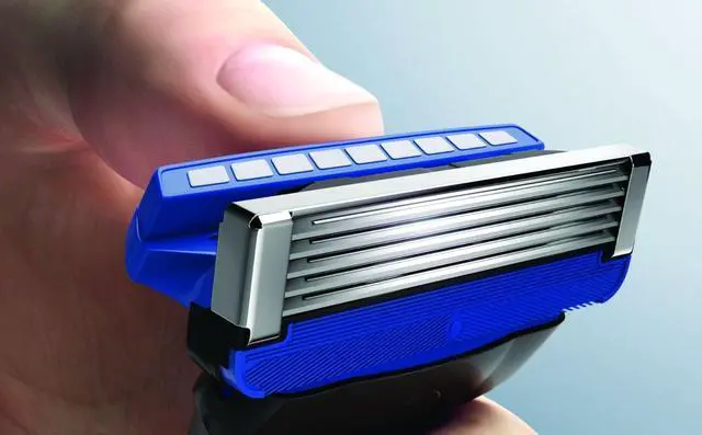 Alt view image 5 of 6 - Schick Hydro 5 Razor (1 Razor Handle with 1 Cartridge)