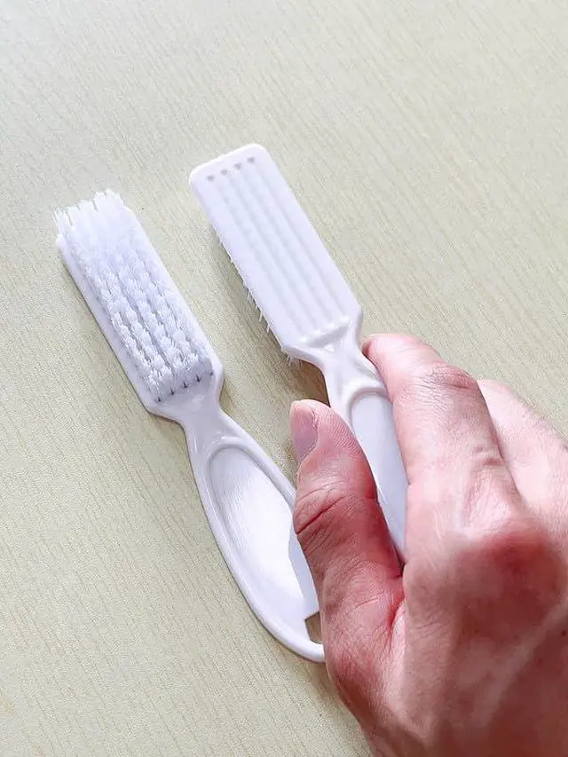 Alt view image 5 of 7 - SQULIGT 12Pcs Nail Brush for Cleaning Fingernails, Handle Grip Cleaning Brush for Nail and Toenail, Nail Dust Brush Manicure Pedicure Tools Scrubbing Brush Women Men Home Salon(White)