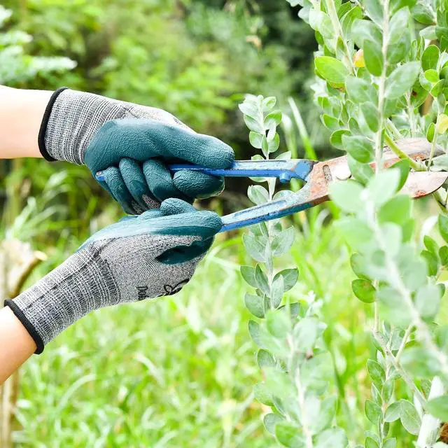 Alt view image 7 of 7 - DOFOWORK Gardening Gloves - 6 Pair Gardening Gloves for Women/Men with Grip