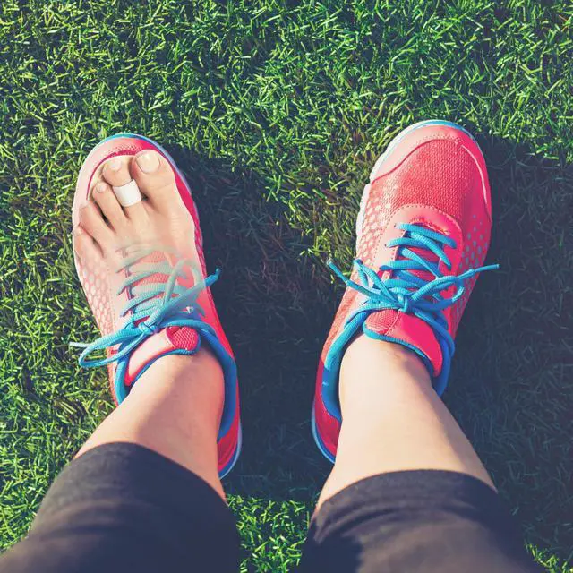 Alt view image 5 of 5 - Pedifix Budin Toe Straightener with Metatarsal Cushion Pad 1 Pack | Soft loop aligns crooked, overlapping or hammer toes, while the cushioned metatarsal pad relieves forefoot pressure.