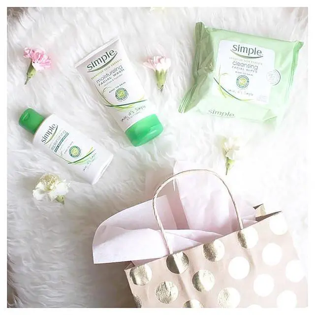 Alt view image 3 of 3 - Kind to Skin Facial Wipes, Cleansing 25 ct, Twin Pack