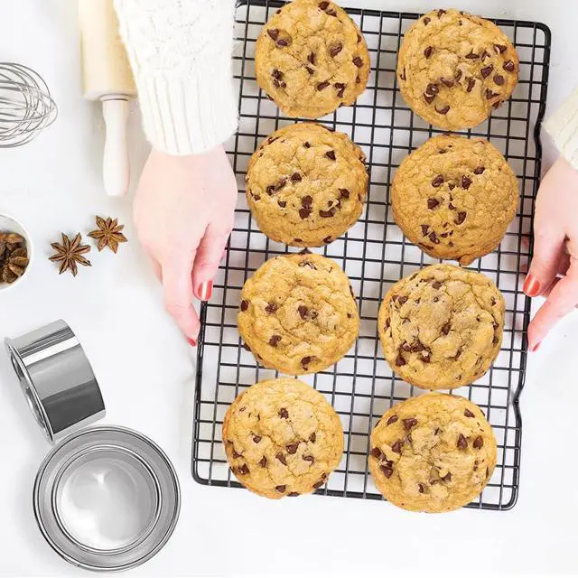 Alt view image 5 of 7 - Circle Biscuit Cutter Set Stainless Steel Baking Supplies for Effortless Round Cookie Shaping, Pastry & Fondant Tool CreationPrecise Cut Kitchen Utensil for Sandwich, Scone, Donut -3PC Round