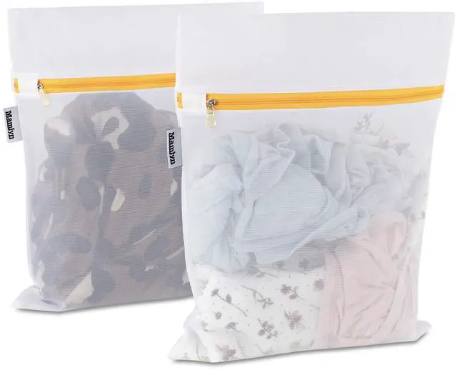 Main image of Mesh Laundry Bag for Delicates, Wash Bag for Underwear and Lingerie, Makeup Organizer Bag (2 Small)