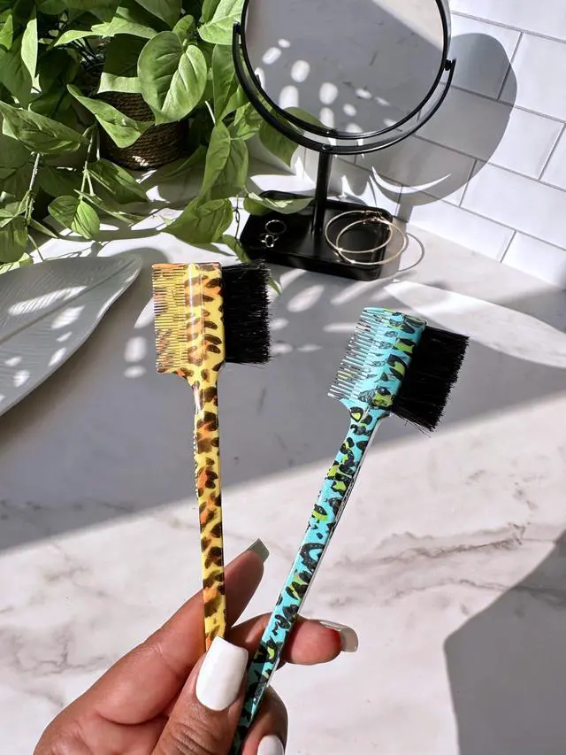 Alt view image 5 of 5 - Triple Edge Styler Brush