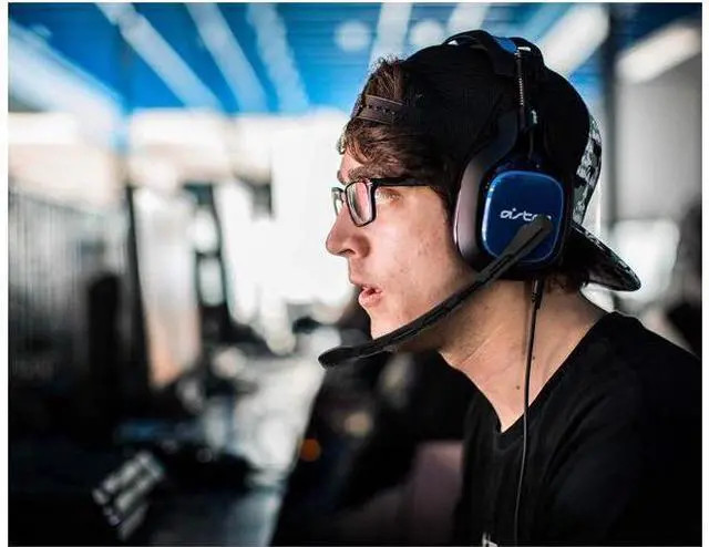 Alt view image 3 of 6 - weishan A40 Mic, Microphone Replacement for Astro A40 / A40 TR Gaming Headset on PS5, PS4, Xbox One, PC, Mac, Phone, Noise Cancelling 3.5mm Black